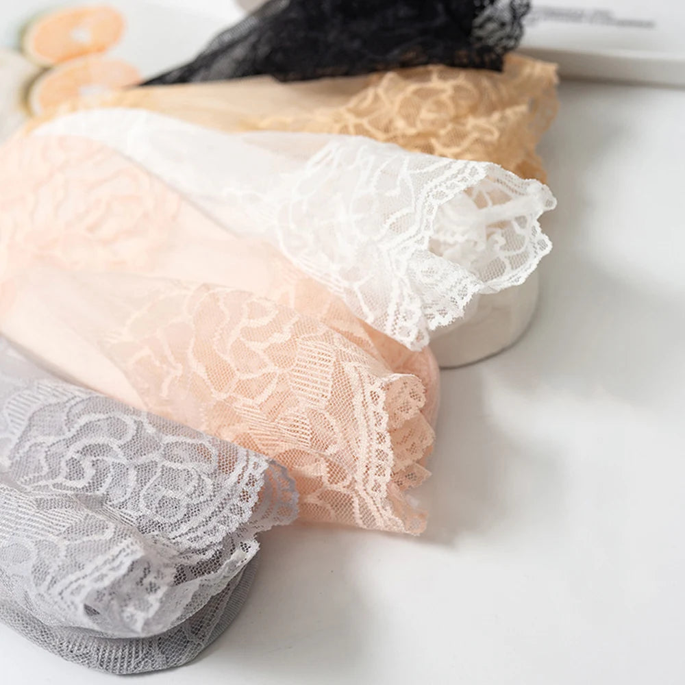 Summer Woman Lace Socks Flower Hollow Out Hosiery Breathable Cool Mesh Socks for Female Thin Transparent Foot Socks Ankle Socks